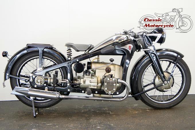 https://www.classic-motorcycle.com/Picture/680/0/5975048c-8614-43d5-bb9f-1b914dad5d1b-680-0